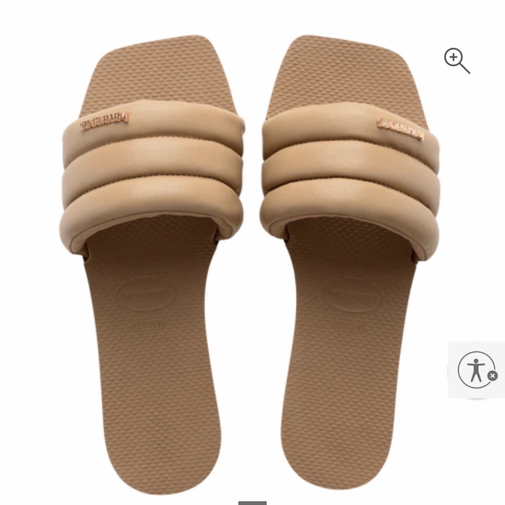 Havaianas Tan Sandals Quilted Slip-On Comfort